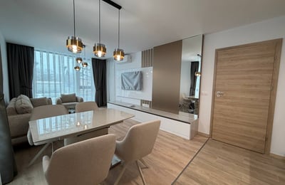 Аренда стильной трёхкомнатной квартиры у моря, 100 м², Варна, Св. Константин и Елена, Болгария